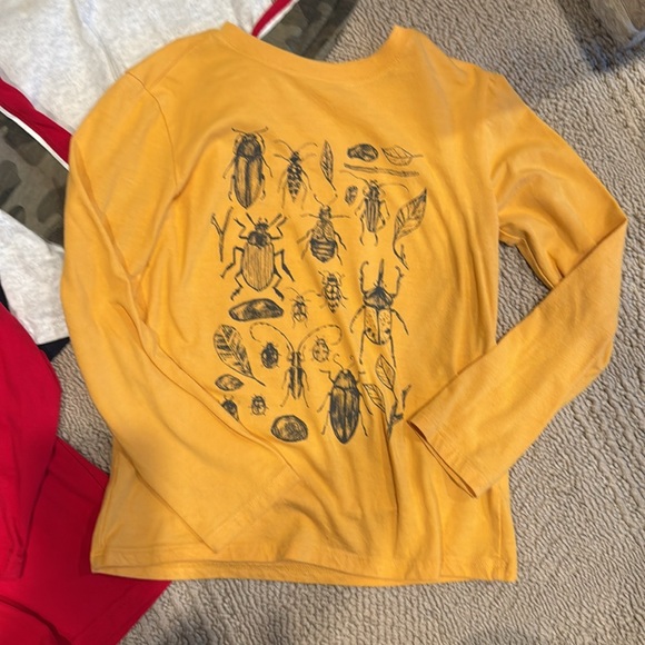 Boys long sleeve bundle size small - Picture 3 of 6